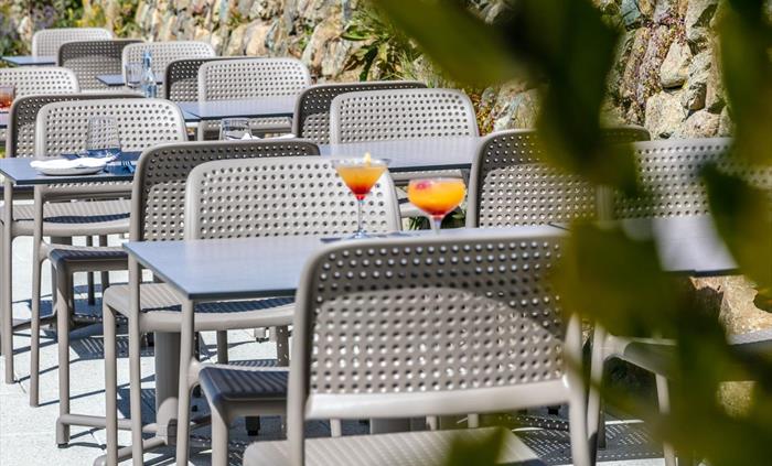 Cornel Bar Terrace, Twr y Felin Hotel